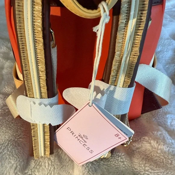 Loungefly Disney Moana Outfit Mini Backpack Brand New with Tags 🐚🐚 - Picture 15 of 15